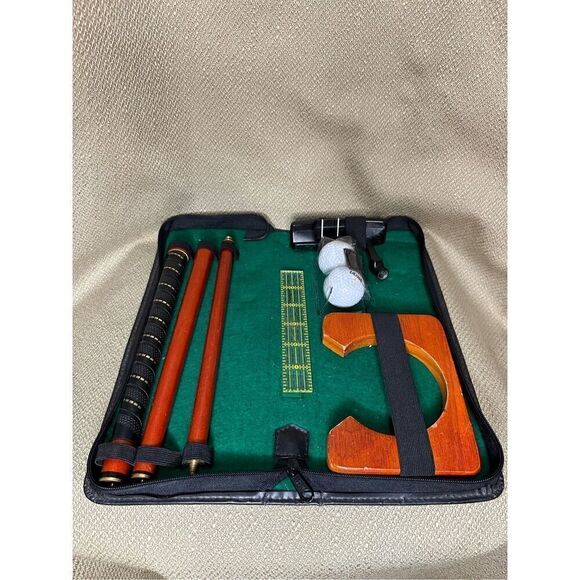 Golf Putting Set Executive Travel Collapsible Putter Office Golfing Case Kit - Picture 1 of 9